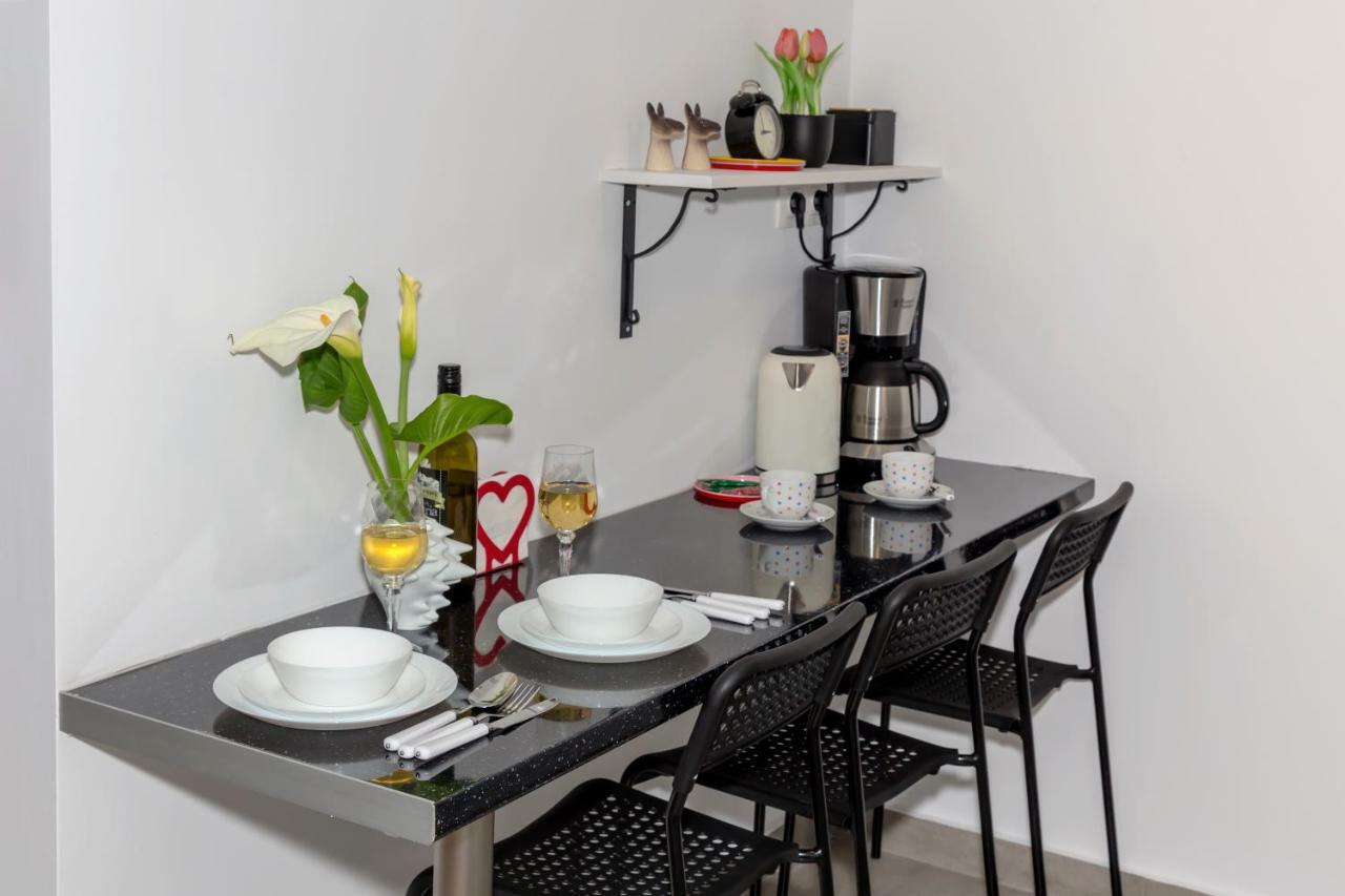 Attiki Sunshine Apartment With Terrace Vipgreece Athens Exterior photo